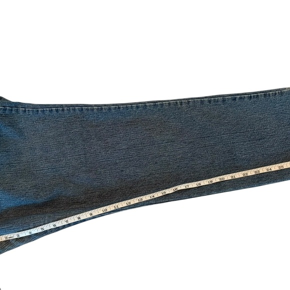 Gloria Vanderbilt, 14 short - Picture 6 of 8